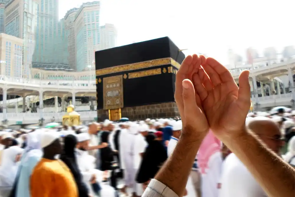 Spiritual Significance of Praying Towards Mecca